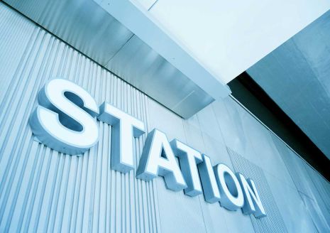 Bild zeigt Bahnstation